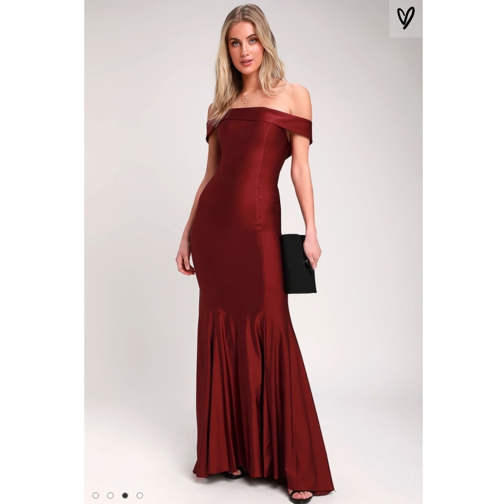 Lulus Off-Shoulder Gown
